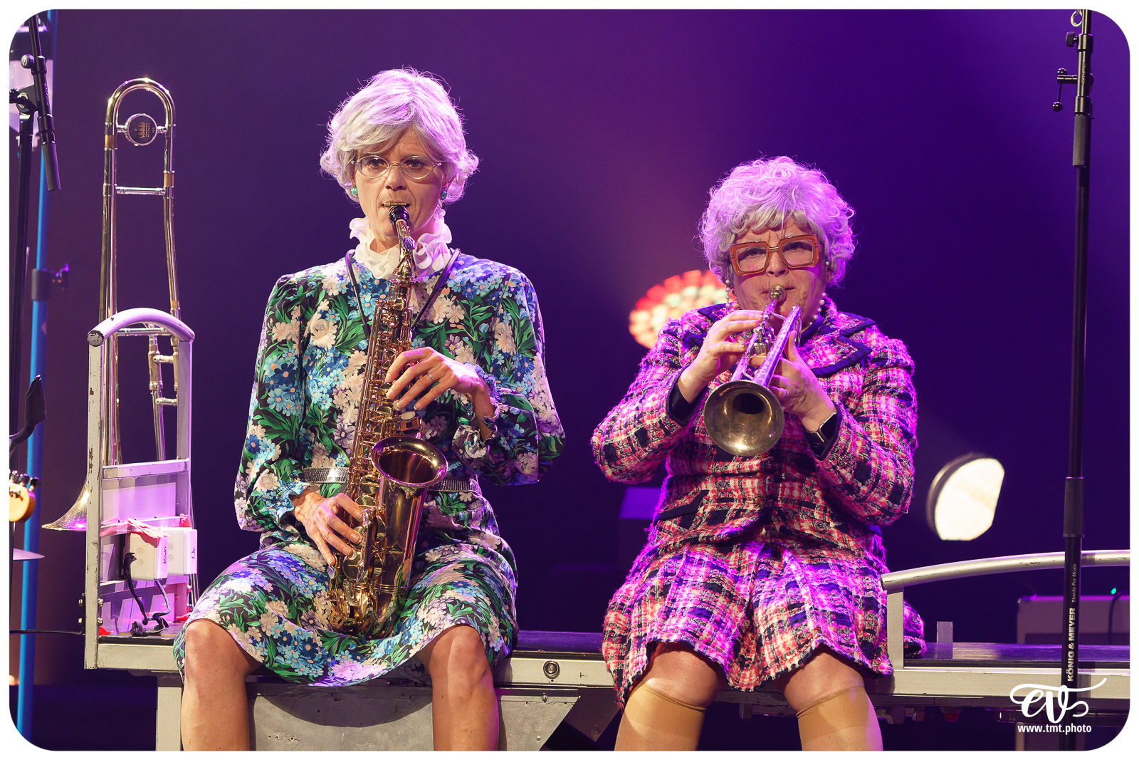 LES GAUFRETTES (CIE JACQUELINE CAMBOUIS)
